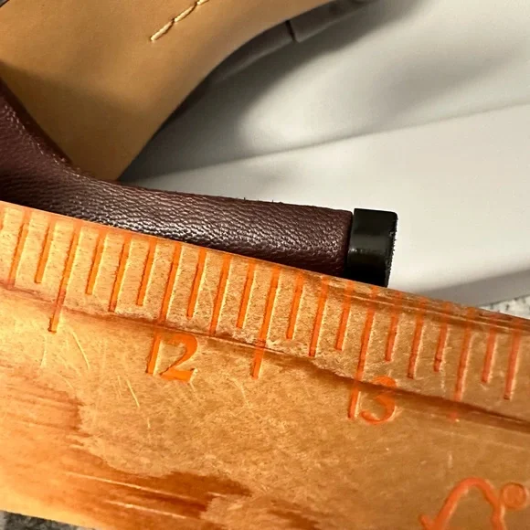 VINCE CAMUTO Andrissa ruched Red leather woman dress 3" Stiletto dress boot 8.5 - Picture 16 of 16